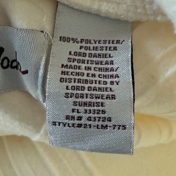 LE MODA WOMEN’S SHAWL PLEATED FLEECE PONCHO ONE SIZE WINTER WHITE COLOR - Picture 7 of 12